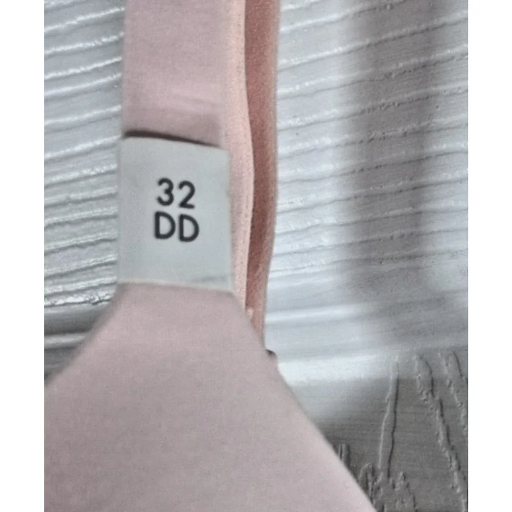 NWT Calvin Klein F3837 Perfectly Fit Lightly Lined Full Coverage Bra Pink 32DD